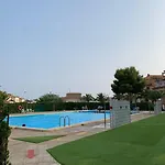 Under The Palm Trees 아파트 또레비에하