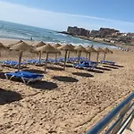 Under The Palm Trees 아파트 또레비에하