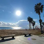 아파트 Under The Palm Trees *