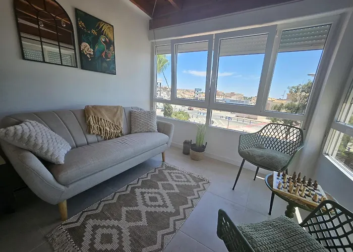 Under The Palm Trees Apartment
